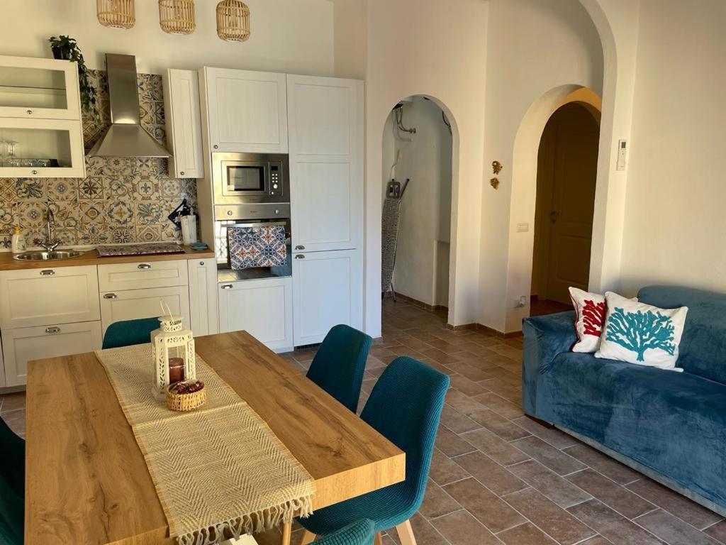 Willa Maddy House - 50 Mt Dal Mare Porto Santo Stefano  Zewnętrze zdjęcie