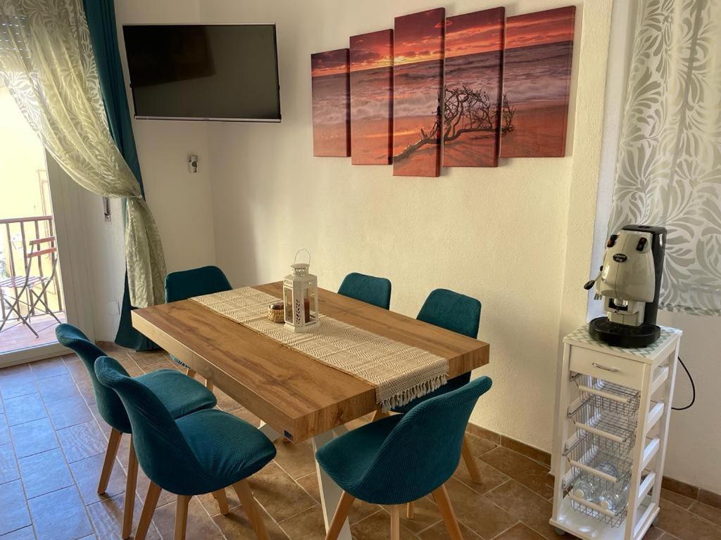 Willa Maddy House - 50 Mt Dal Mare Porto Santo Stefano  Zewnętrze zdjęcie