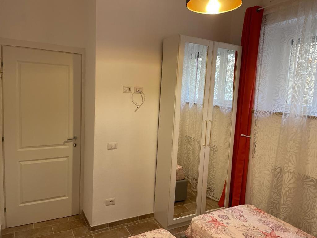 Willa Maddy House - 50 Mt Dal Mare Porto Santo Stefano  Zewnętrze zdjęcie