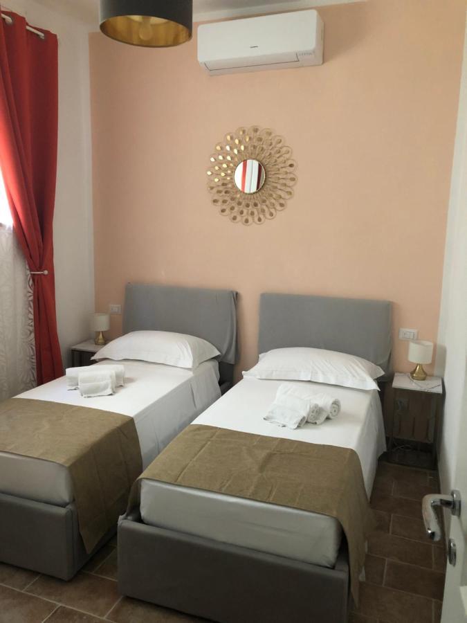 Willa Maddy House - 50 Mt Dal Mare Porto Santo Stefano  Zewnętrze zdjęcie